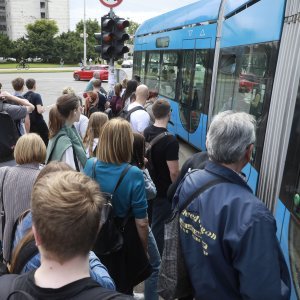 Gužva na Savskoj ulici u Zagrebu