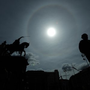 Na nebu iznad Zagreba snimljen halo efekt
