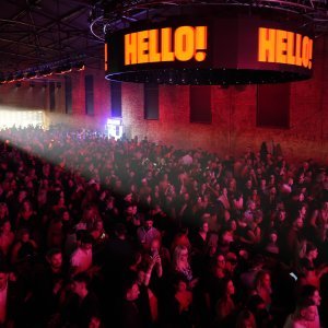 Party Hello! magazina