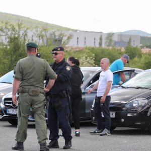 Navijači kod Dugopolja