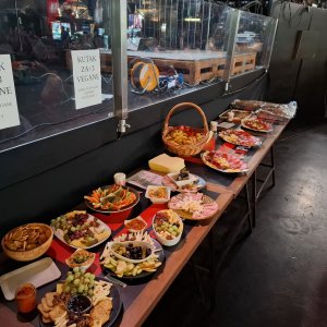 U stožeru Možemo! i SDP-a u Tvornici kulture pripremljen je i kutak za vegane