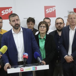 Doček izbornih rezultata u izbornom stožeru splitskog SDP-a