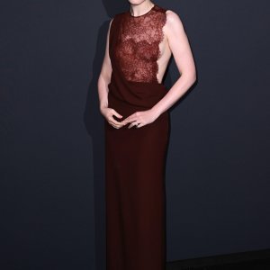 Julia Garner