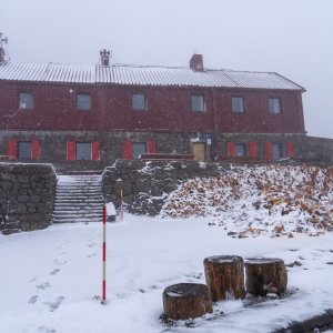 Snijeg pao u Nacionalnom parku Sjeverni Velebit