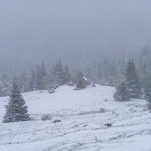 Snijeg pao u Nacionalnom parku Sjeverni Velebit