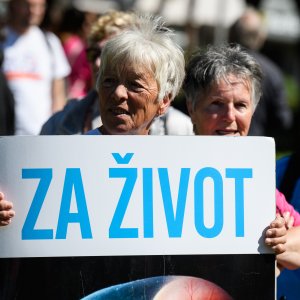 Hod za život, obitelj i Hrvatsku održan u Zadru