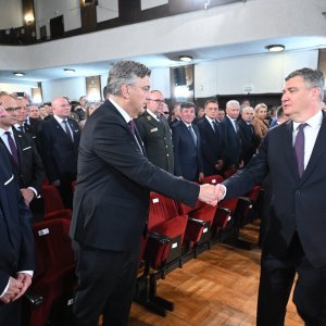 Plenković i Milanović na Danu Hrvatske vojske