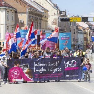 Hod za život u Vinkovcima