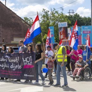Hod za život u Vinkovcima