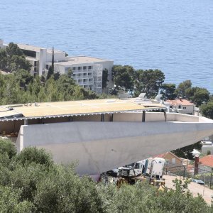 Građevina u Baškoj Vodi