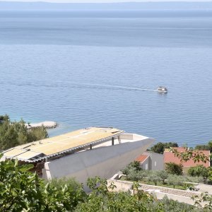 Građevina u Baškoj Vodi
