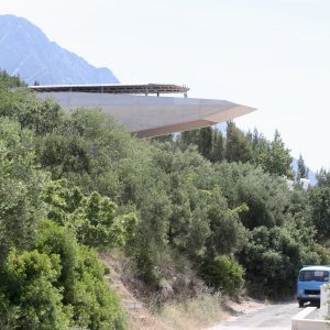 Građevina u Baškoj Vodi