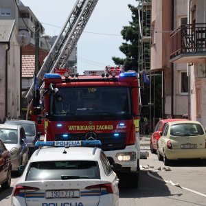 Požar na krovištu kuće na Trešnjevci