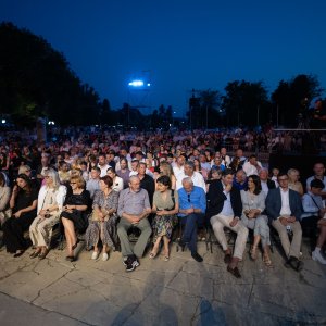 Koncert 'Legenda o Kreši' u čast Krešimiru Ćosiću
