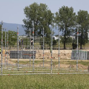 Radovi na Hipodromu za koncert Marka Perkovića Thompsona