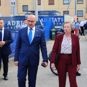 Tradicionalna utakmica nakon svečanog obilježavanja 36. obljetnice osnutka HDZ-a na terenu NK Jarun