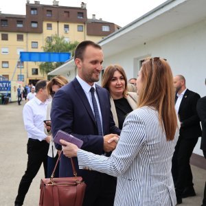 Tradicionalna utakmica nakon svečanog obilježavanja 36. obljetnice osnutka HDZ-a na terenu NK Jarun
