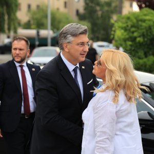 Tradicionalna utakmica nakon svečanog obilježavanja 36. obljetnice osnutka HDZ-a na terenu NK Jarun