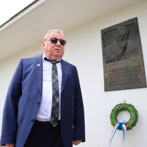 Tradicionalna utakmica nakon svečanog obilježavanja 36. obljetnice osnutka HDZ-a na terenu NK Jarun