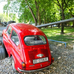 Na današnji dan 1991. godine tenk je 'zdrobio' crvenog fiću