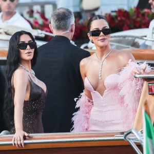 Kim i Khloe Kardashian 2