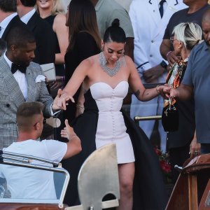 Najljepše haljine na vjenčanju Jeffa Bezosa i Lauren Sanchez