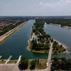 Rupa na dnu Jaruna