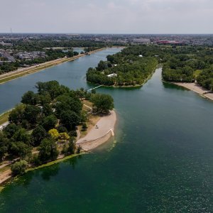 Rupa na dnu Jaruna