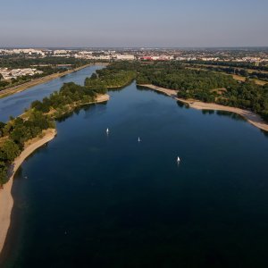 Rupa na dnu Jaruna