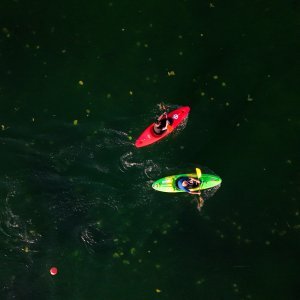 Rupa na dnu Jaruna