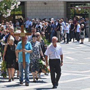 Renato Baretić pokopan na splitskom Lovrincu