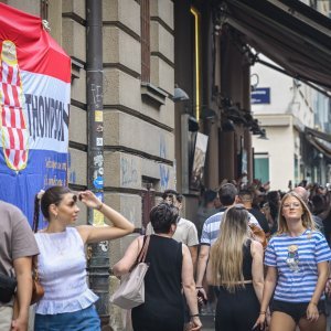 Zagreb: Atmosfera u centru grada uoči sutrašnjeg koncerta Marka Perkovića Thompsona