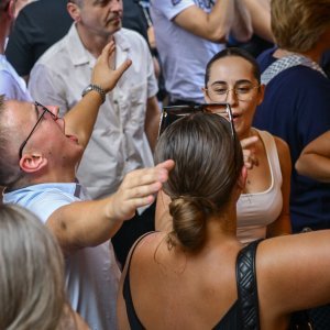 Zagreb: Atmosfera u centru grada uoči sutrašnjeg koncerta Marka Perkovića Thompsona