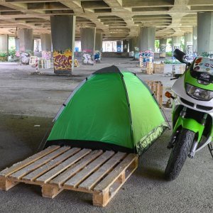 Obožavatelji u fan zonama ispred Hipodroma