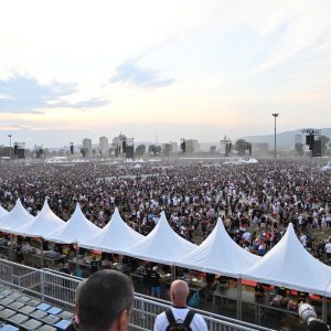 Hipodrom uoči koncerta Marka Perkovića Thompsona