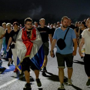 Rijeka ljudi odlazi s Hipodroma