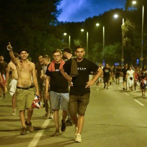 Rijeka ljudi odlazi s Hipodroma