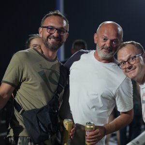 Rijeka ljudi odlazi s Hipodroma