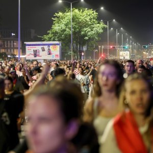Rijeka ljudi odlazi s Hipodroma