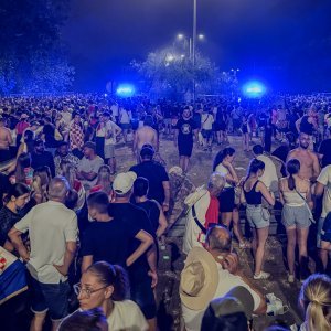 Veliki zastoj na Mostu slobode