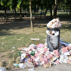 Bundek u jutro nakon Thompsonova koncerta