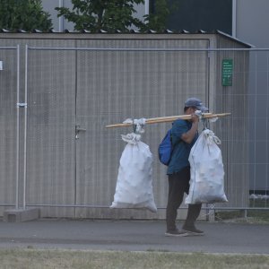Bundek u jutro nakon Thompsonova koncerta