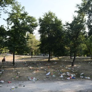 Čišćenje Bundeka jutro nakon Thompsonovog koncerta