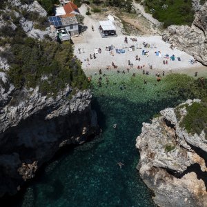 Uvala Stiniva na otoku Visu