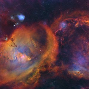 Kategorija Zvijezde i maglice: A Rainbow Mosaic of the Rosette and the Christmas Tree Nebulae