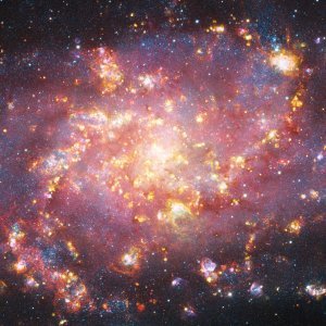 Kategorija Galaksije: Fireworks