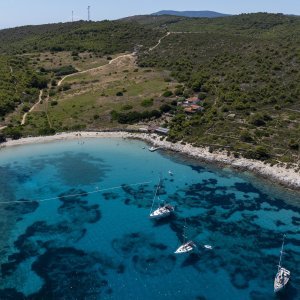 Plaža Zaglav na Visu