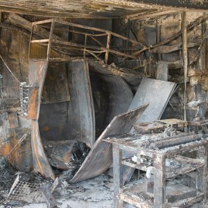 Nakon velikog požara tvornica Baumit u Siraču potpuno je uništena