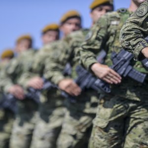 Uvježbavanje pješačkih postroja za mimohod