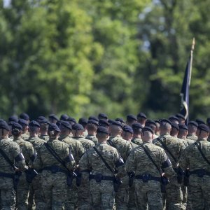 Uvježbavanje pješačkih postroja za mimohod